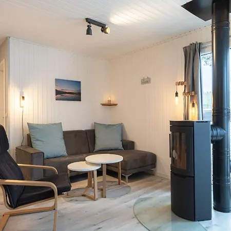 Doppelbungalow Mit Terrasse Im Mirow Granzow