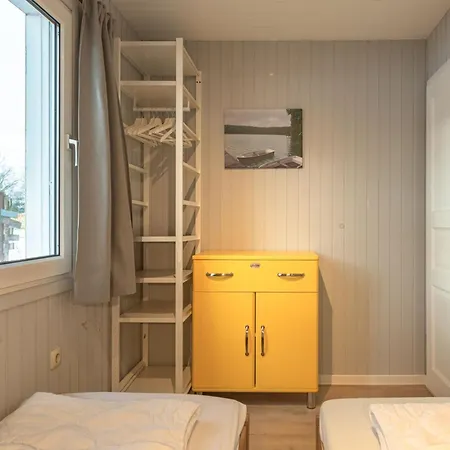 Doppelbungalow Mit Terrasse Im Mirow